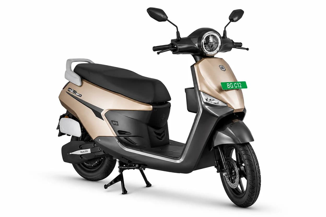 BGauss Max C12 Standard