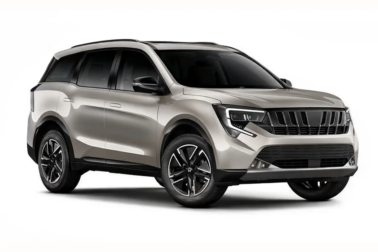 Mahindra XUV 7XO